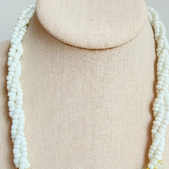 White glass seed bead and aqua dyed shell chunk necklace with goldtone spacers - Picture 4 of 10